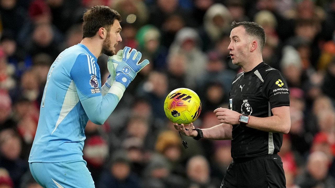Man of the Match Liverpool vs Leeds United: Lucas Perri Jadi Tembok Kokoh di Anfield